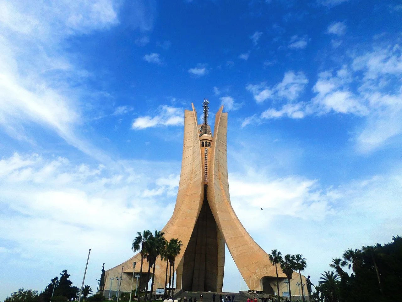 Maqam Echahid
