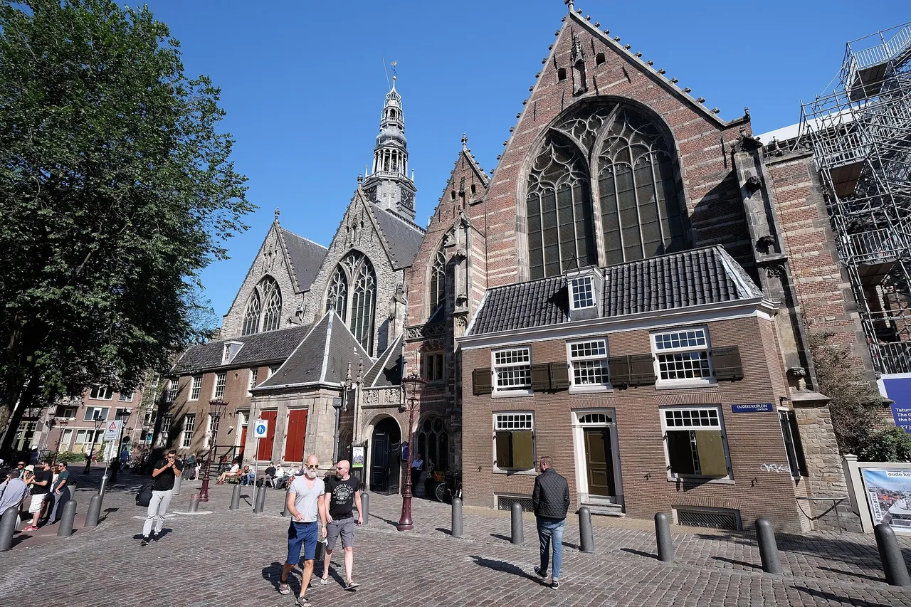 Oudekerksplein